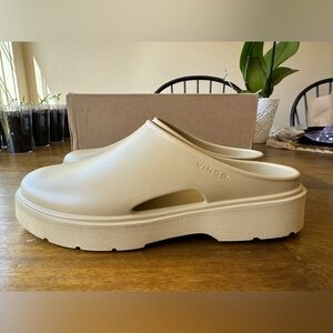 Vince. Unisex GEO EVA slip on mules - clogs. Womens 8/ Mens 10. Brand new in box